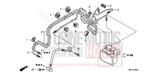 VORDERE BREMSLEITUNG VT750C2SA de 2010